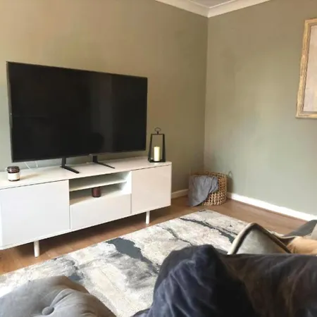 The Chorlton Retreat - Double Bedroom, Free Parking Manchester Exterior photo